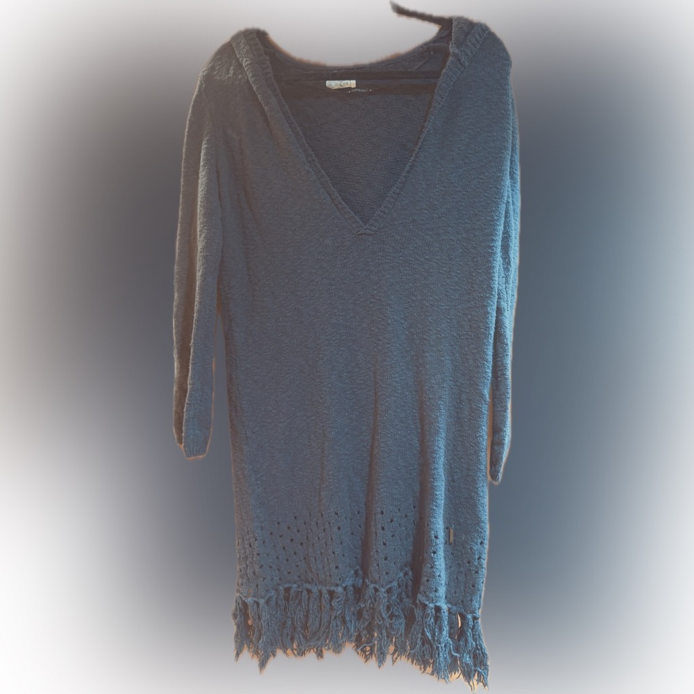 Elegant Teal V-Neck Fringed Sweater